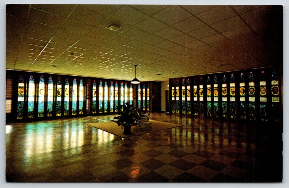 Interior~Springfield MA~The Honors Court @ Basketball Hall Of Fame~Vtg Postcard