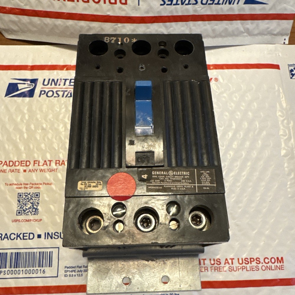 General Electric 225 Amp Circuit Breaker 3 Pole 240 Vac Thqd32225