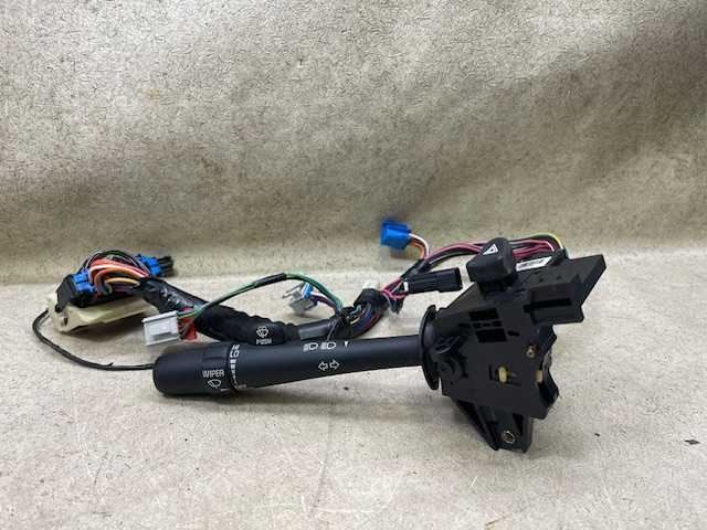 00-02 Buick LeSabre Column Switch with Turn Signal Wiper Hazard