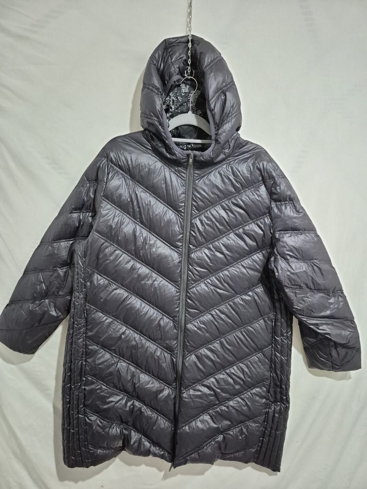 Black Ultra-Light Down Puffer Jacket Coat Size 18 Travel-Friendly
