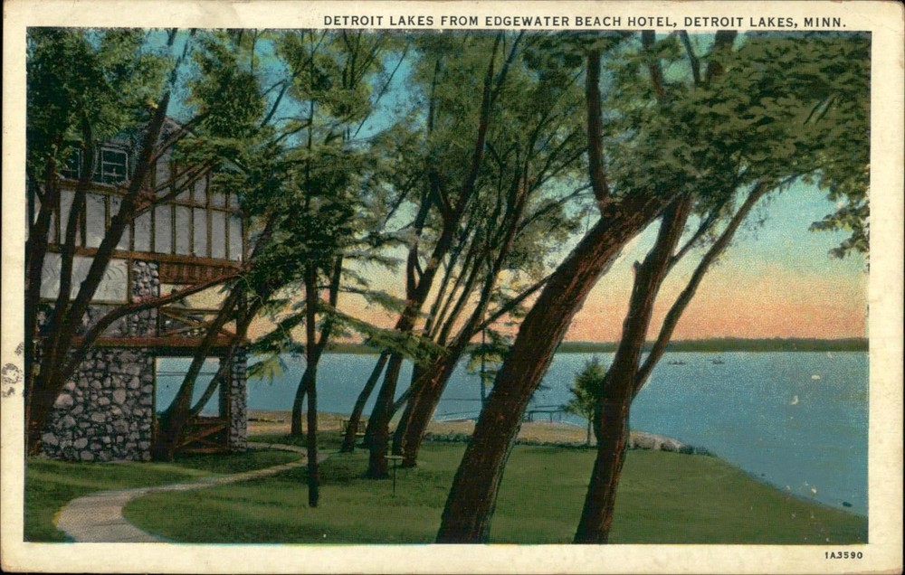 Detroit Lakes Edgewater Beach Hotel Postcard Curt Teich Linen Era 1A3590 MN