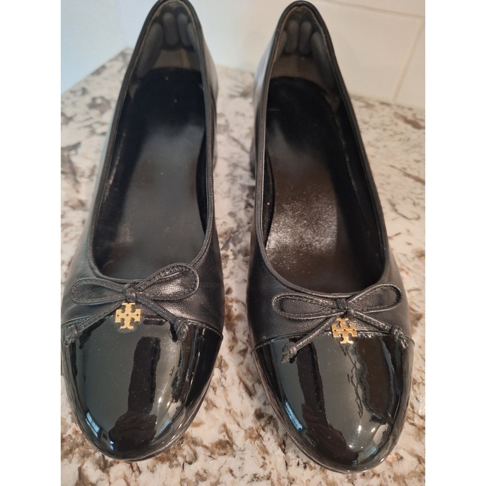 Tory Burch Black leather Ballet Flat Size 7.5 M Career Classic shoes