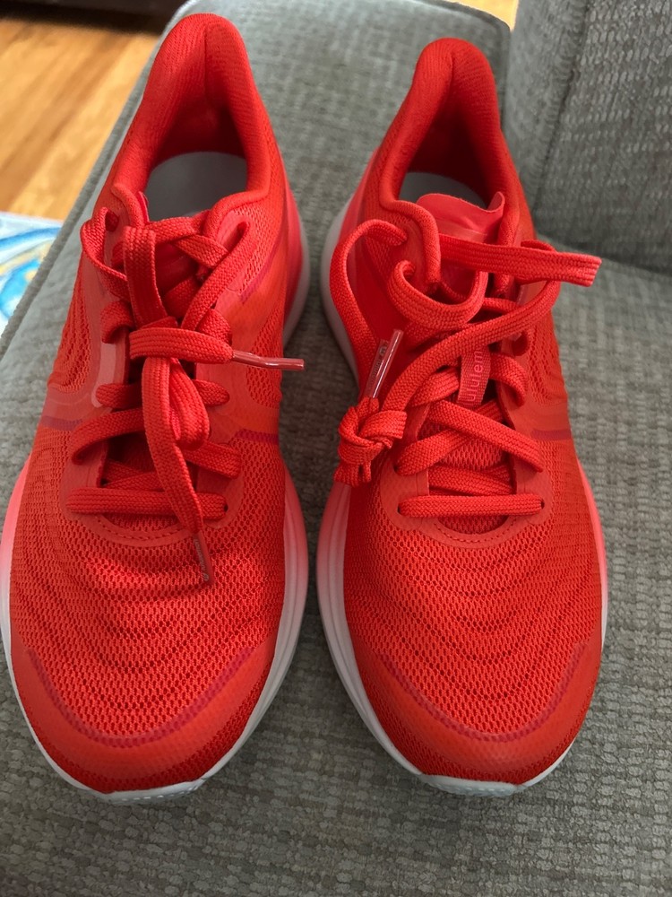 Lululemon Blissfeel 2 Women's Running Shoes Sneakers Orange Size 7