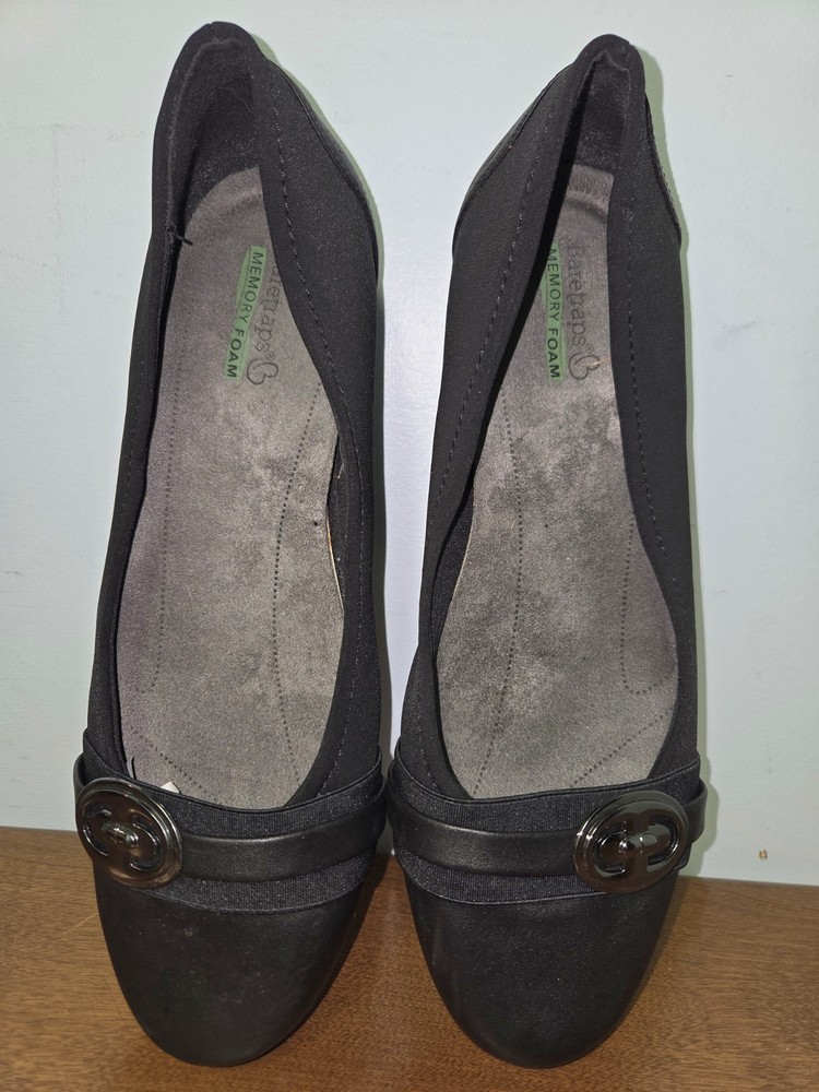Bare Traps Miana Ballet Flats Size 10 Black Memory Foam Buckle