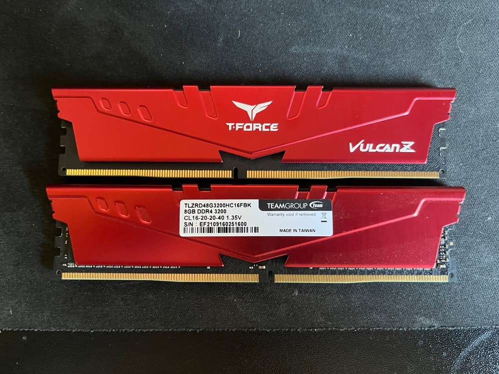 TeamGroup T-Force Vulcan Z 16GB (2x8GB) RAM DDR4 3200MHz TLZRD48G3200HC16FBK