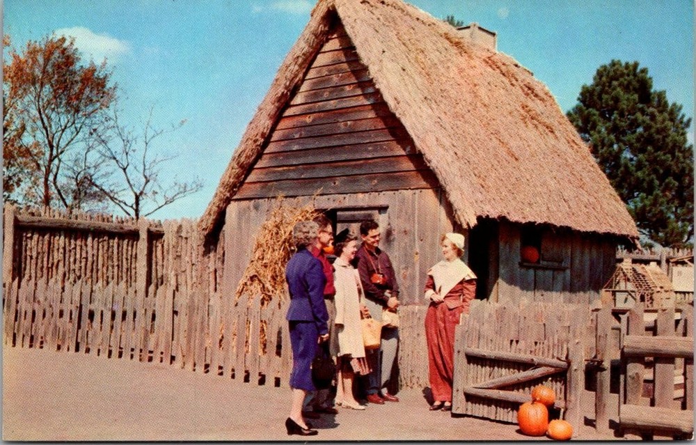 Vintage Plimoth Plantation First House Pilgrim Dwelling Lusterchrome Postcard