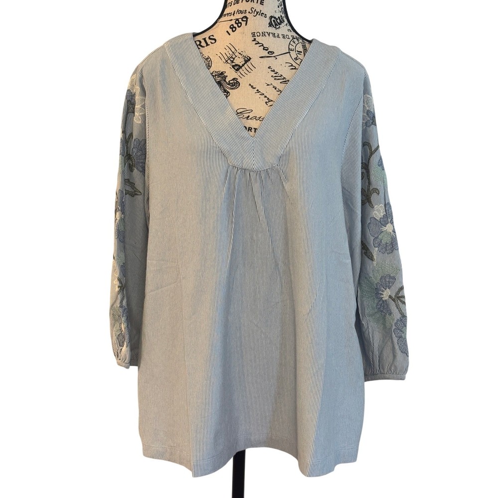 J.Jill Striped FloralEmbroidered Sleeves V-neck Blouse Tunic Women’s size XL