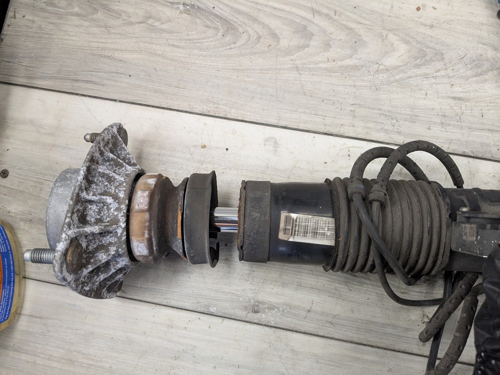 OEM BMW E70 E71 X5M X6M Left Rear Adaptive Shock Strut VDC