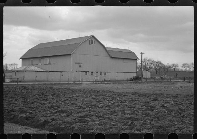 Photo:1930s Rural Barn Farm Building Field Black and White Photograph