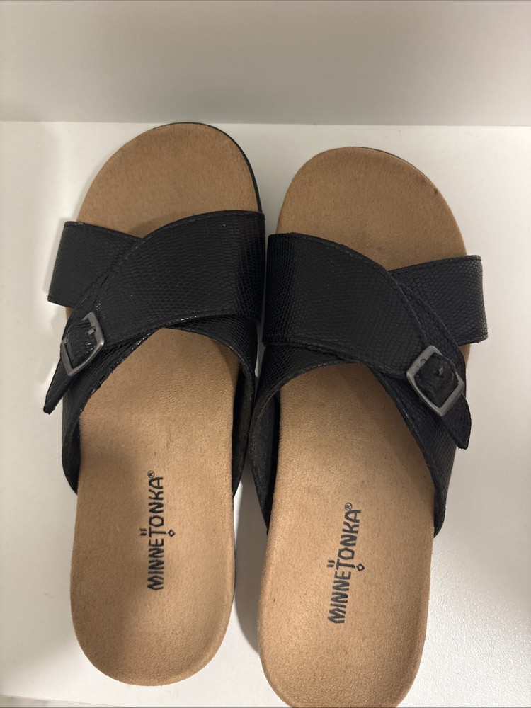 Minnetonka Sandals Black Size 7