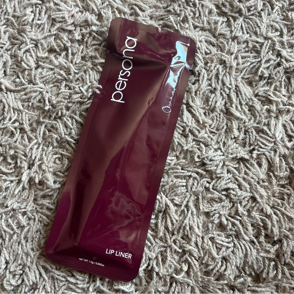 NWT Persona Cosmetics Precision Lip Liner - Brand New