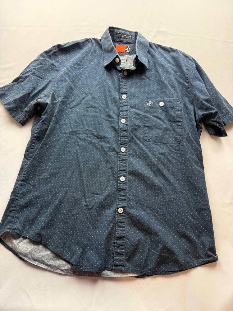 Volcom Tailored Button Down Shirt Mens Medium Blue Dotted Short Sleeve Skater