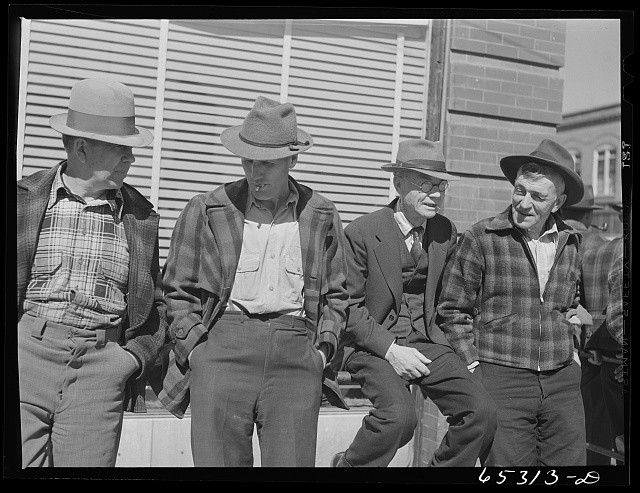 Kalispell Montana 1942 Men Standing on Street Corner Hats Plaid Shirts