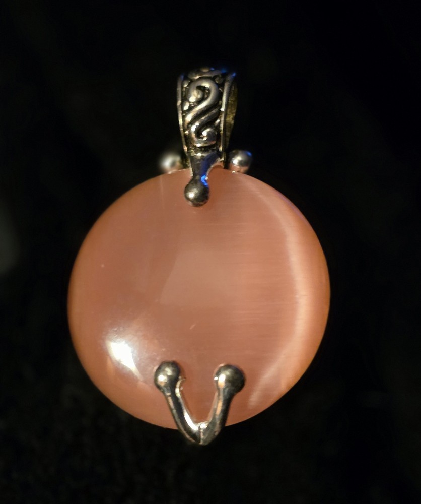Vintage Pink Cat's Eye Glass Round  Silver Tone Pendant.