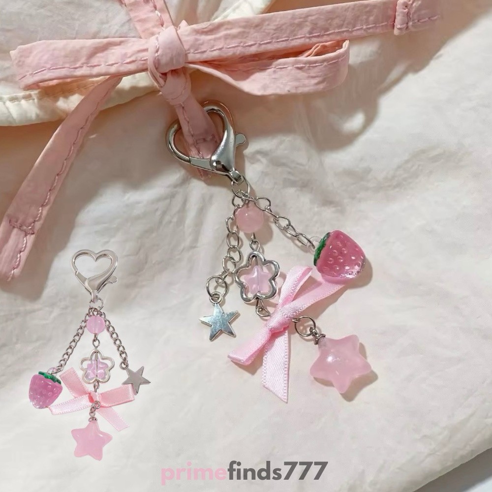 Fashion Flower Star Love Bow Strawberry Pendant Keychain Bag Pants Accessories