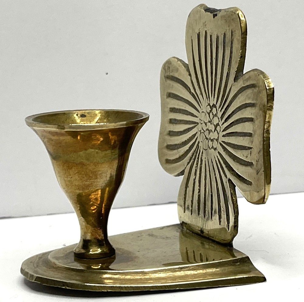 Vintage Solid Brass Dogwood Flower Taper Candle Holder - Miniature Hollywood Reg