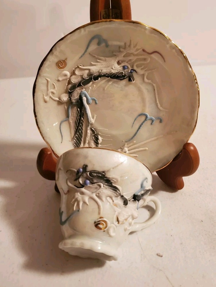 Vtg Demitasse Moriage Dragon Tea Cup/Saucer Set 4.5 X 2.25 Opalescent  No Damage