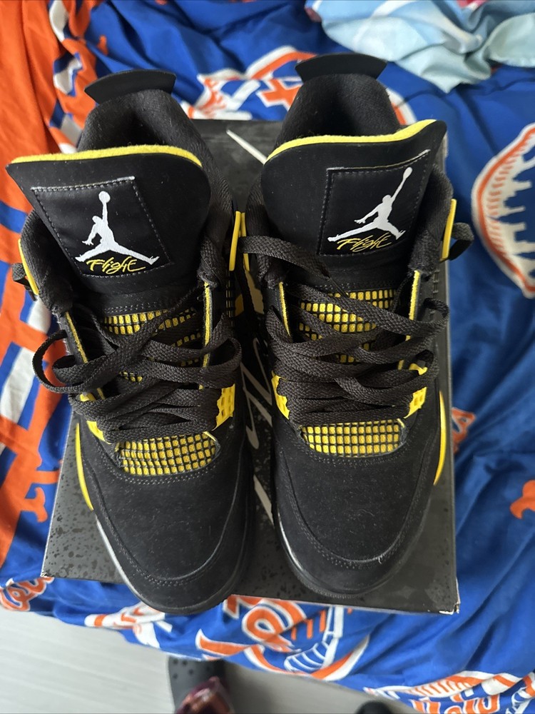 Air Jordan 4 retro ‘Thunder’