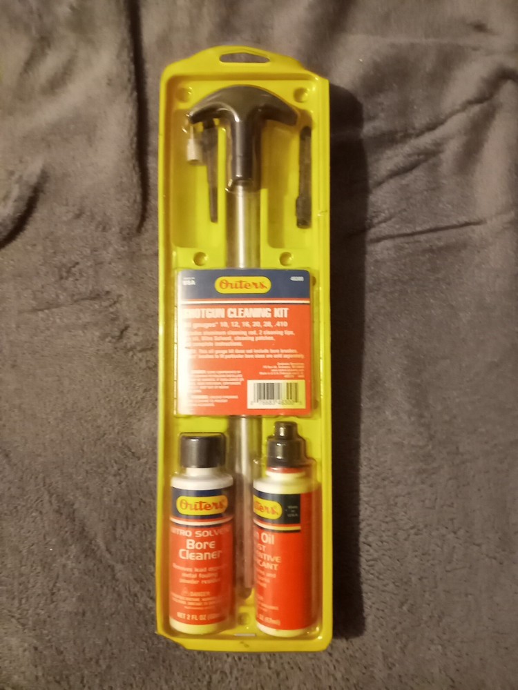 Outers Shotgun Cleaning Kit.  NIB