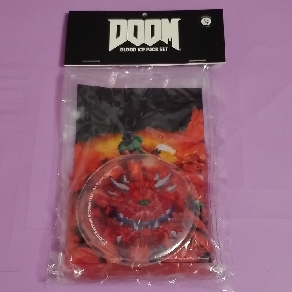 Bethesda DOOM Blood Ice Pack Set Cacodemon Doom Slayer Video Game Merchandise