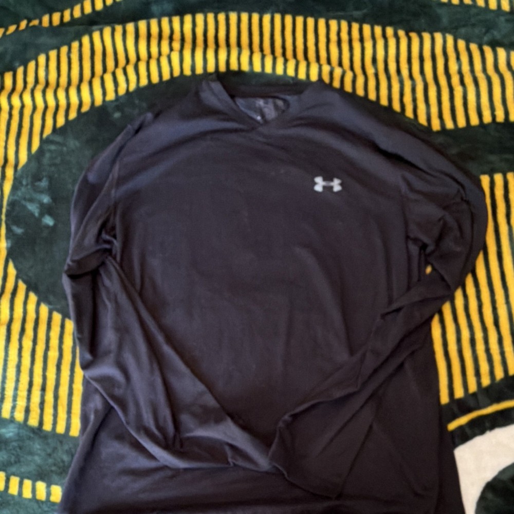 Under Armour Men's Black Regular Long Sleeve V Neck Pullover Activewear XL
