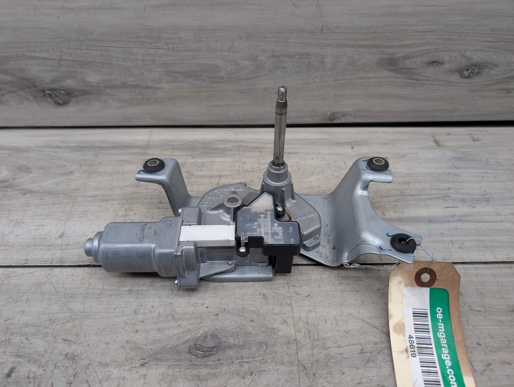 14-18 OEM BMW F15 F85 X5 Rear Tailgate Liftgate Windshield Window Wiper Motor