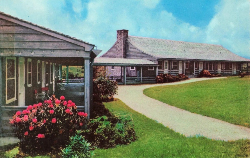 Bluffs Lodge - Doughton Park - Blue Ridge Parkway - North Carolina NC - Postcard