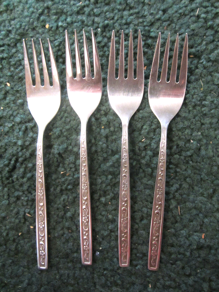 4 salad forks,West Bend Fernwood  VTG Stainless Flatware USA,6 3/16