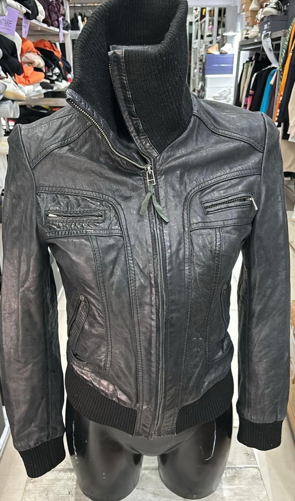 Genuine Black Real Leather Jacket for Women Size 40 LLD197