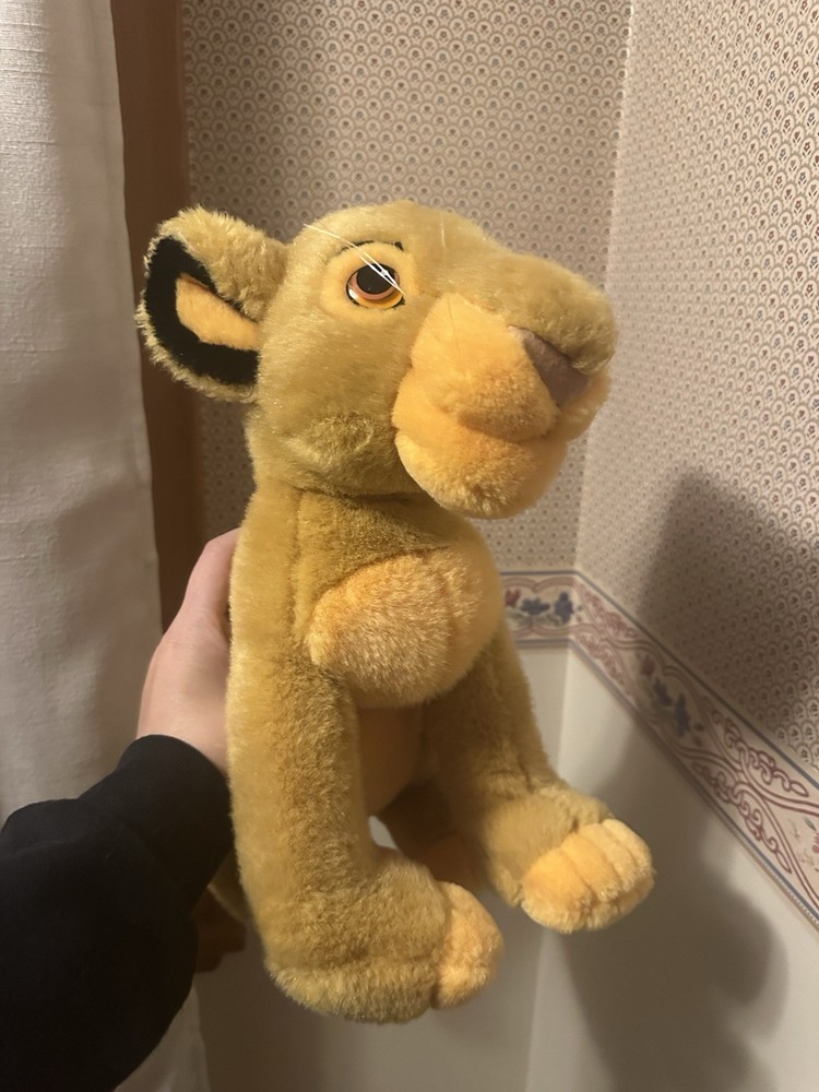 Disney The Lion King Simba 14” Plush Disney Store Exclusive