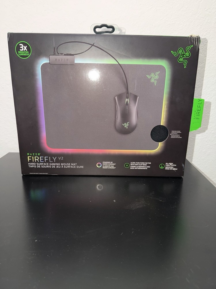 Razer Firefly V2 Chroma Gaming Mouse Pad