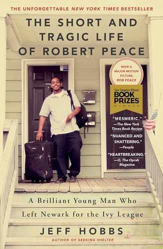 The Short and Tragic Life of Robert - Paperback, by Hobbs Jeff - Very Good