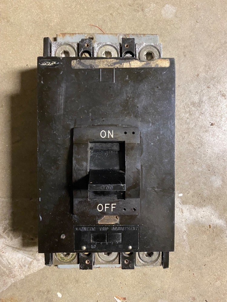 Square D LAL36400 3 Pole 400 Amp 600 V  Circuit Breaker