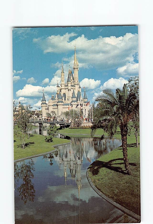 Postcard Cinderella Castle Walt Disney World Florida USA