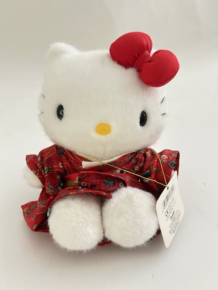 NWT  Vintage Hello Kitty Japanese Plush Red Kimono Sanrio 1999 6 Inches New