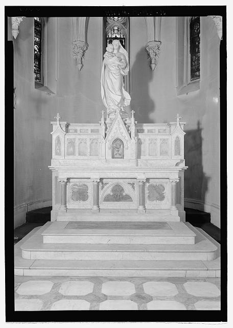 Photo:Washington DC 1900s St Patrick's Catholic Church side altar interior