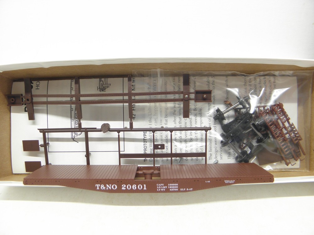 Red Caboose Texas & New Orleans 42'Flat Car W/ Fish Belly Sills #20601 -Ho - Kit