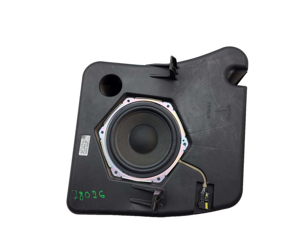 Premium Subwoofer Bass Box for Tesla Model S 12-20 OEM 1042544-00-A