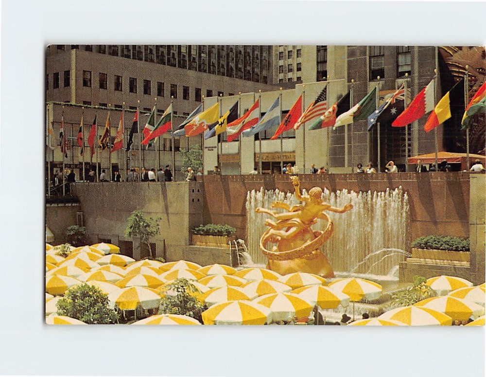 Postcard Rockefeller Center Outdoor Restaurant Lower Plaza New York City NY