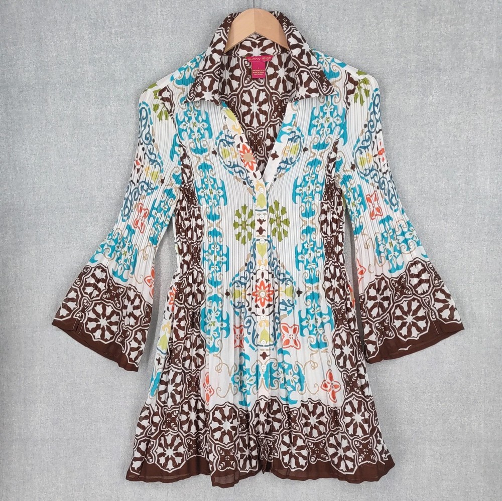 Sunny Leigh Top Large Multicolor Geometric Boho Tunic Bell Sleeve Pleated Button