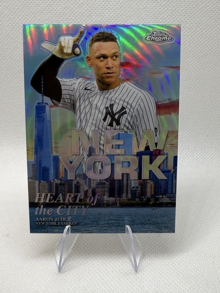 2022 Topps Chrome Aaron Judge Heart of the City #HOC-13