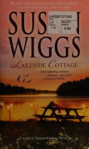 Lakeside Cottage by Wiggs, Susan, Good Book