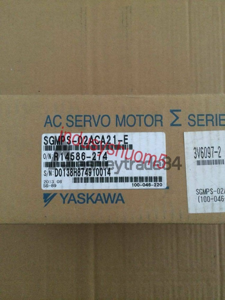 1PC NEW IN BOX Yaskawa servo Motor SGMPS-02ACA21-E