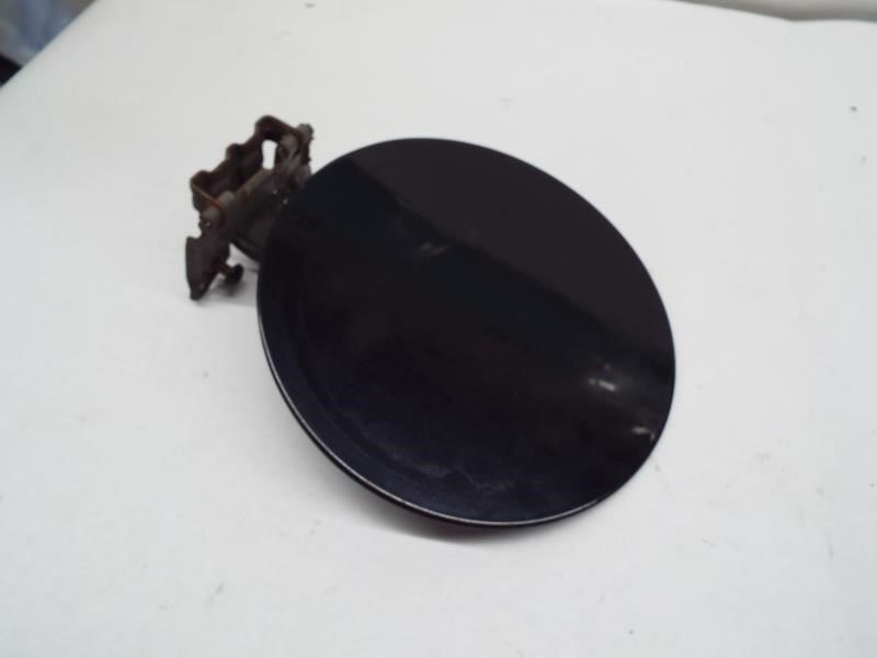 SUBURBN15 2003 Fuel Filler Door 232479