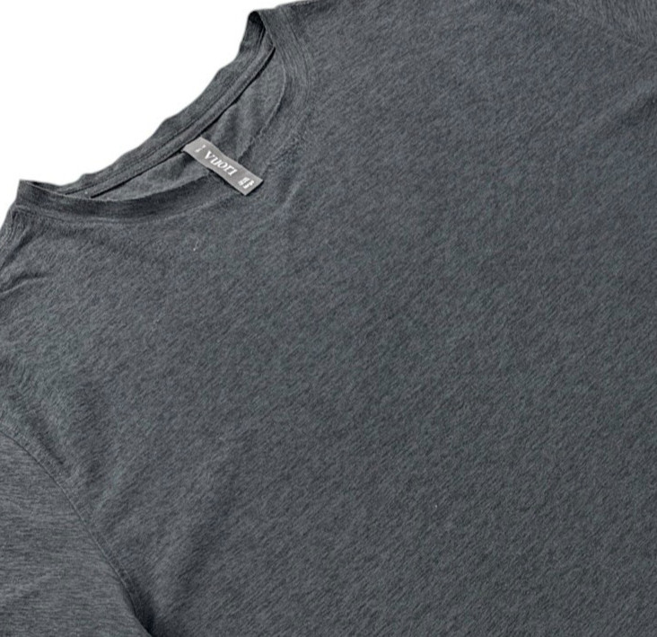 Vuori Mens Strato Tech Tee Shirt Short Sleeve Size L Dark Gray Athletic