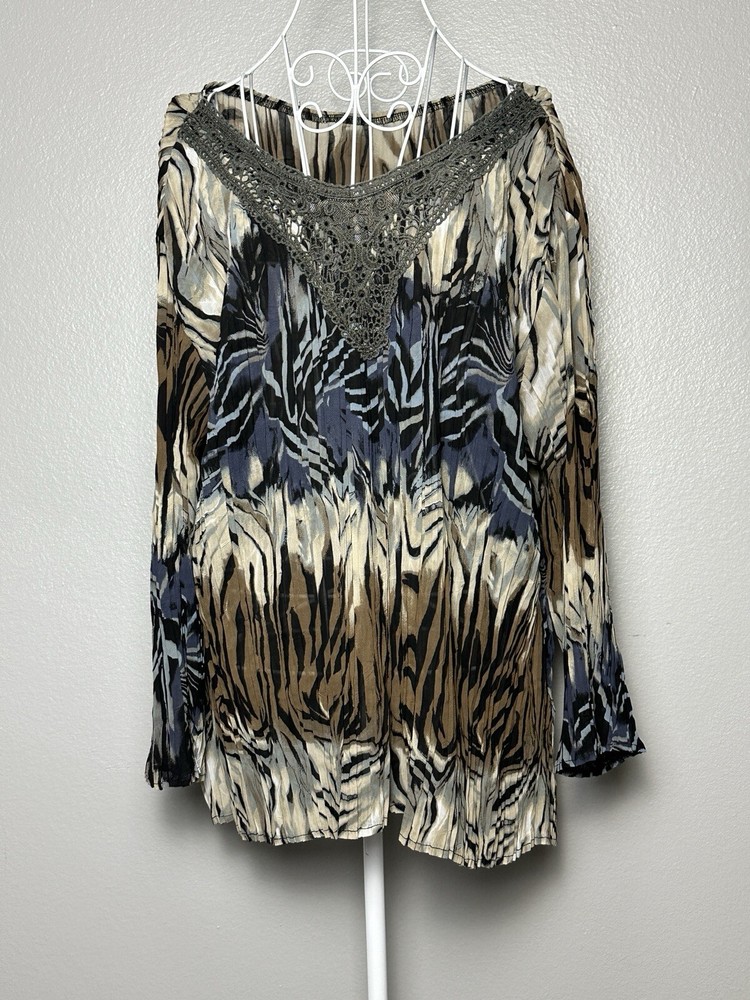 Womens Pleated Crinkle Top Size XL Lace Neckline Lightweight SEE MEASUREMENTS