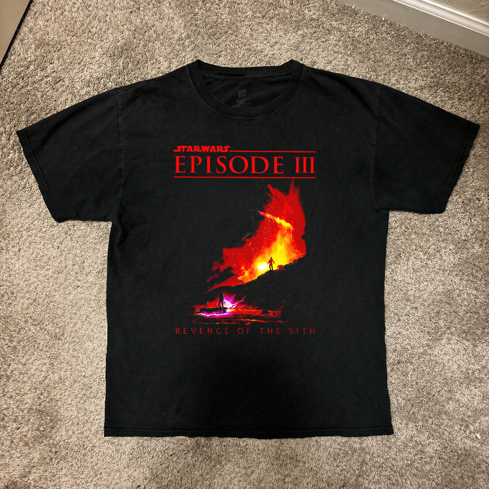 Vintage Star Wars Revenge of the Sith Oversized Anakin Skywalker T-Shirt