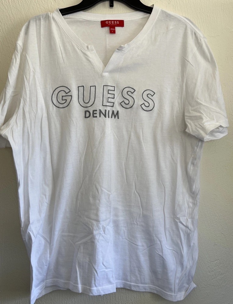 Guess Denim V Neck Lightweight Men’s Women’s Tee Size L Embroidered Logo White