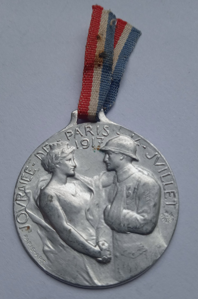 1917 Ww1 Paris Charity Day Journee Badge / Medal