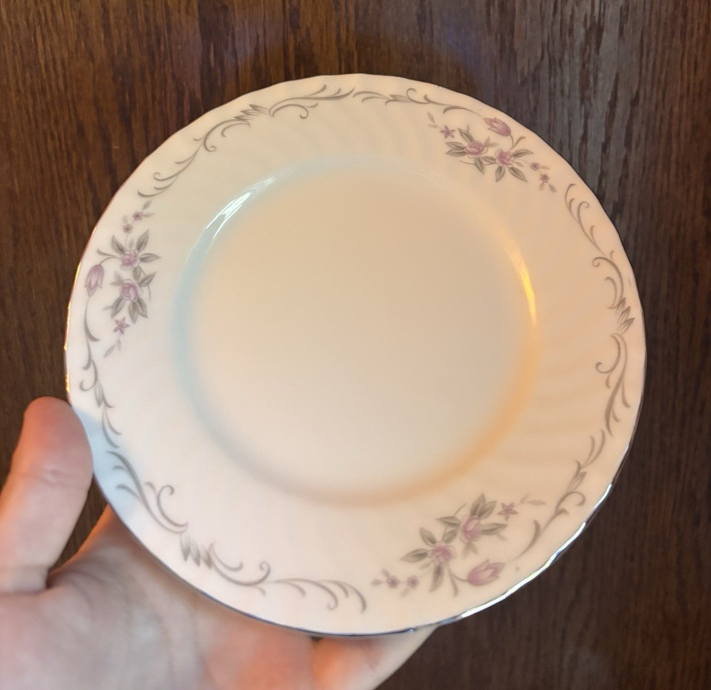 Gold Standard Porcelain Floral desert Plate, White Purple Gray, Made in Japan